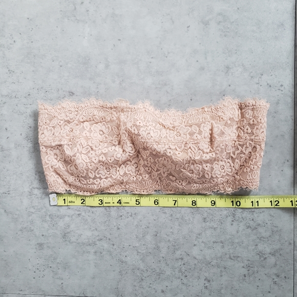 NWT aerie Eyelash Lace Bandeau Bra in Natural Nude - Picture 3 of 8